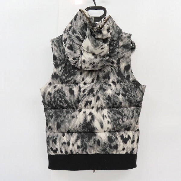 実際に弊社で買取させて頂いたDRESS CAMP/ドレスキャンプ  ダウンベスト グレー/48の画像 1枚目