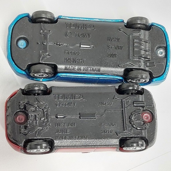 実際に弊社で買取させて頂いたTOMICA/トミカ ホンダ インサイト/日産 ジューク ミニカー 2点セットの画像 4枚目