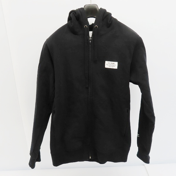実際に弊社で買取させて頂いたTHE CRIMIE/クライミー ジップアップパーカー/XLの画像 1枚目