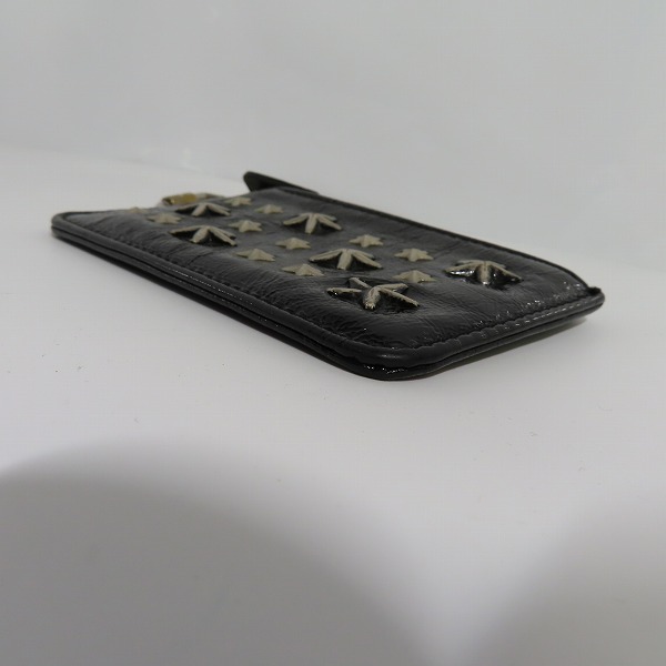 実際に弊社で買取させて頂いたJIMMY CHOO/ジミーチュウ スタースタッズ エナメル カラビナ付きコインケース の画像 2枚目