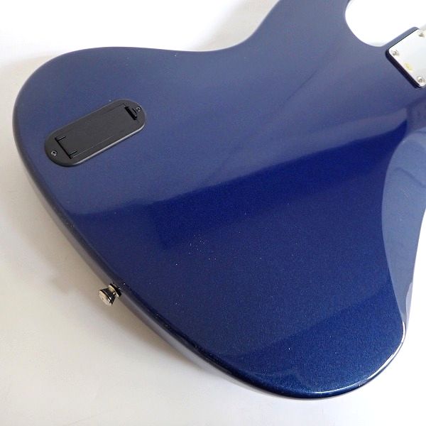 実際に弊社で買取させて頂いた★Bacchus/バッカス 型番不明 アクティブ5弦ベース マッチングヘッド ソフトケース付の画像 6枚目