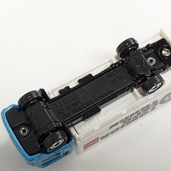 実際に弊社で買取させて頂いた【おまとめ13点】TOMICA/トミカ イベントスペシャル UD トラックス コンドルの画像 4枚目