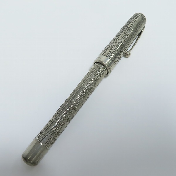 実際に弊社で買取させて頂いたSHEAFFER/シェーファー ROYAL SELANGOR PEWTER バンブー総彫り 万年筆 ペン先18K/750の画像 9枚目