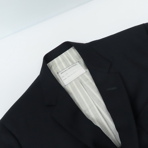 実際に弊社で買取させて頂いたBLACK FLEECE by Brooks Brothers/ブラックフリース ブルックスブラザーズ 金ボタン テーラードジャケット/BB3の画像 6枚目