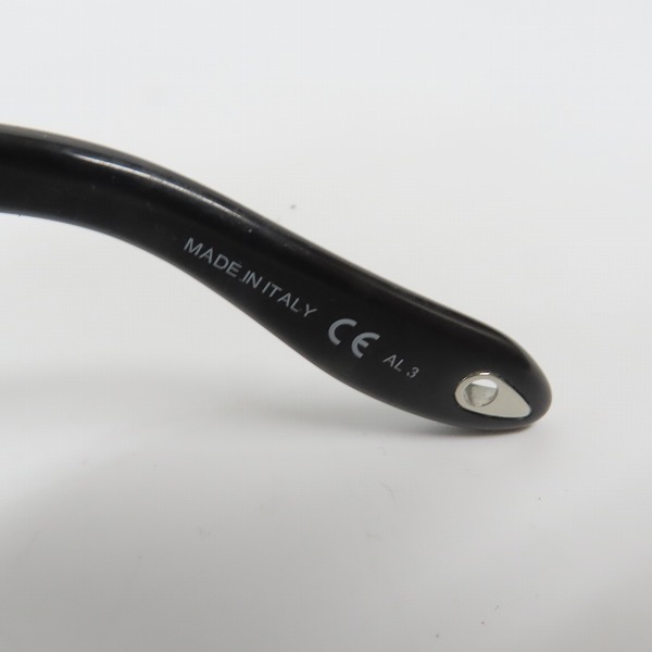 実際に弊社で買取させて頂いたGIVENCHY/ジバンシィ スタッズ ミラーレンズ サングラス GV 7018の画像 4枚目