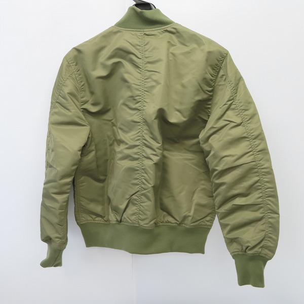 実際に弊社で買取させて頂いた【未使用】LACOSTE/ラコステ リバーシブルボンバージャケット BH1044 Z27 50/US Mの画像 1枚目