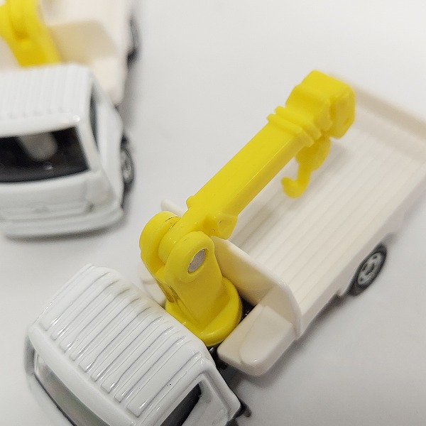 実際に弊社で買取させて頂いたTOMICA/トミカ 日野 デュトロ クレーン付きトラック 白 2点セットの画像 6枚目