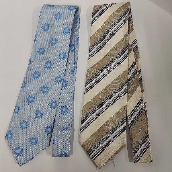 実際に弊社で買取させて頂いたHUGO BOSS/ヒューゴ ボス ゼニア スクエア/フラワー柄 等 ネクタイ おまとめ6点の画像 2枚目