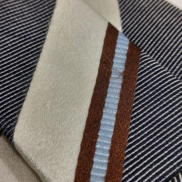 実際に弊社で買取させて頂いたHUGO BOSS/ヒューゴボス チェック柄/ストライプ等 ネクタイ おまとめ6点の画像 6枚目
