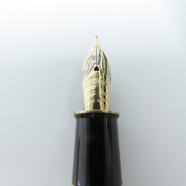 実際に弊社で買取させて頂いたSHEAFFER/シェーファー ROYAL SELANGOR PEWTER バンブー総彫り 万年筆 ペン先18K/750の画像 2枚目