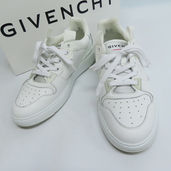 実際に弊社で買取させて頂いたGIVENCHY/ジバンシィ WING LOW SNEAKER レザーローカットスニーカー BH002KH0KP/41
