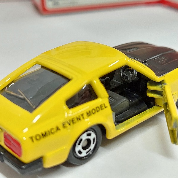 実際に弊社で買取させて頂いた【おまとめ13点】TOMICA/トミカ イベントモデル No.17 日産 フェアレディ 280Z-Tの画像 5枚目
