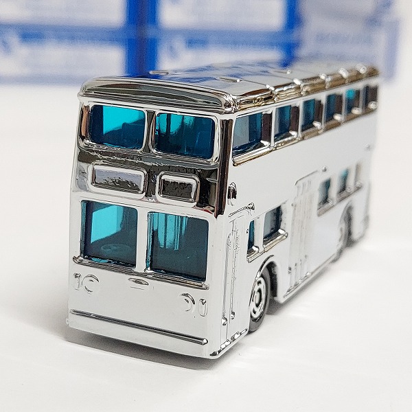 実際に弊社で買取させて頂いた【おまとめ36点】TOMICA/トミカ ロンドンバス 銀メッキバージョン/非売品の画像 1枚目