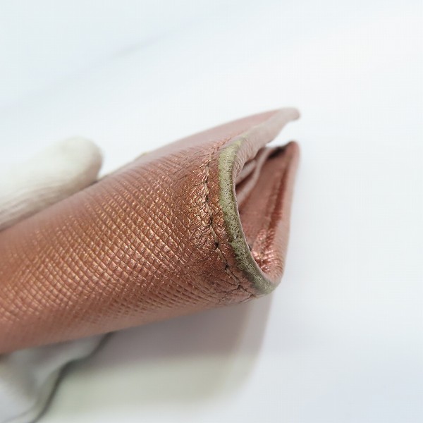 実際に弊社で買取させて頂いたPRADA/プラダ  2つ折り コンパクト 財布/ウォレットの画像 7枚目