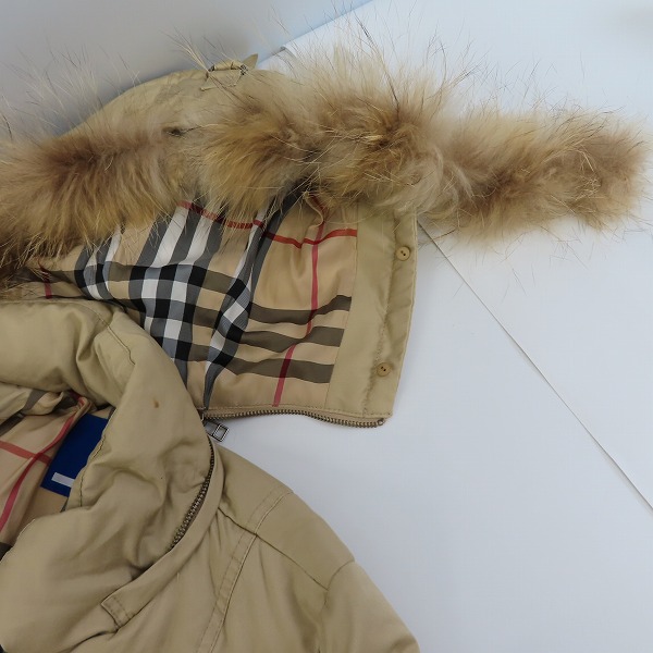 実際に弊社で買取させて頂いたBURBERRY LONDON BLUE LABEL/バーバリーロンドンブルーレーベル ダウンジャケット/38の画像 8枚目