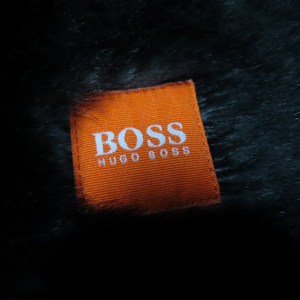 実際に弊社で買取させて頂いたHUGO BOSS/ヒューゴボス ラムスキン 裏地ファージャケット/48の画像 2枚目