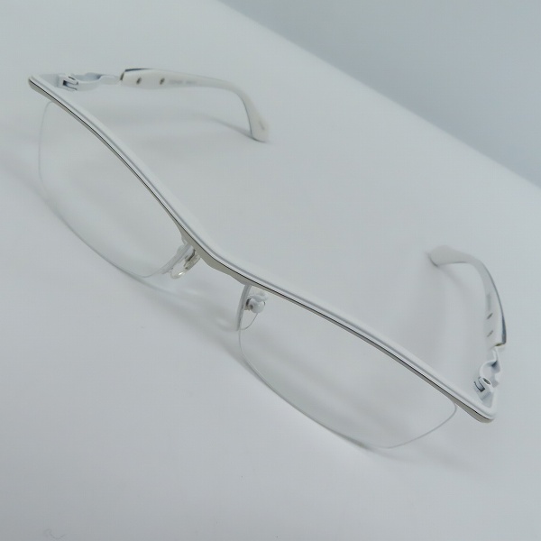 実際に弊社で買取させて頂いたLess than human/レスザンヒューマン 眼鏡/メガネフレーム 0324404 1010W