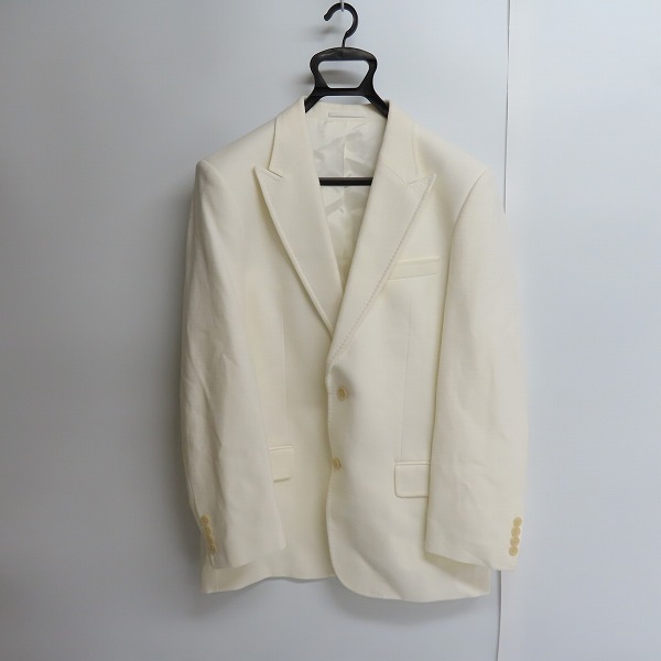 実際に弊社で買取させて頂いたHUGO BOSS/ヒューゴボス ジャケット ホワイト/052