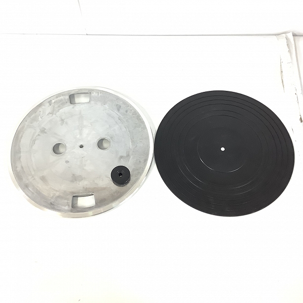 実際に弊社で買取させて頂いた【ジャンク】DENON/デノン DP-29F コンパクトサイズ・フルオート レコードプレーヤーの画像 3枚目