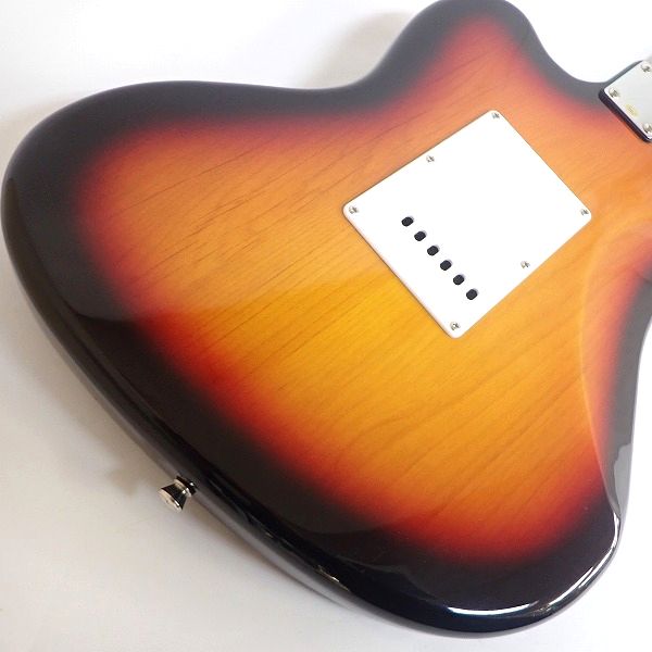 実際に弊社で買取させて頂いた★【美品】Bacchus/バッカス Universe series BJM-1R 3TS ジャズマスターType ソフトケース付の画像 7枚目