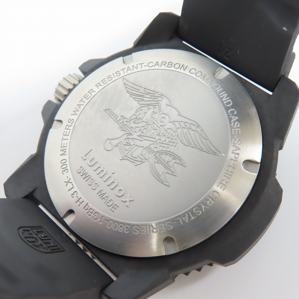 実際に弊社で買取させて頂いた 【保証期間内】LUMINOX/ルミノックス MASTER CARBON SEAL 3800 SERIES/マスター カーボン 腕時計  Ref.3801の画像 3枚目