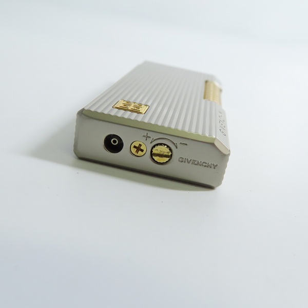 実際に弊社で買取させて頂いたGIVENCHY/ジバンシー ガスライター シルバー/ゴールドの画像 6枚目