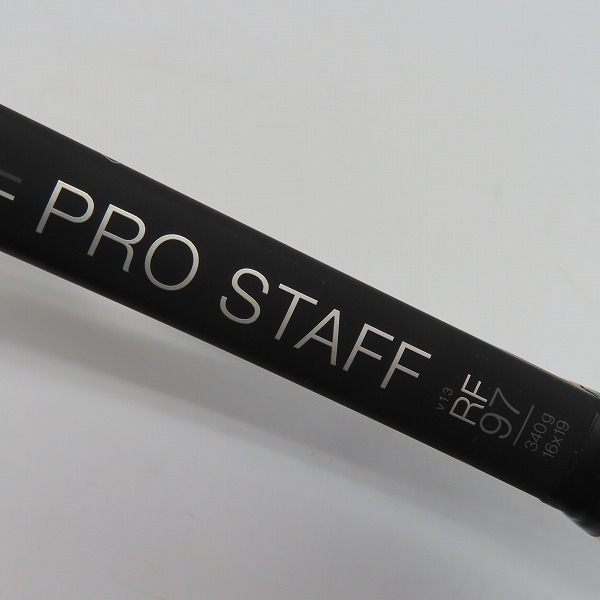 実際に弊社で買取させて頂いたWilson/ウィルソン PRO STAFF/プロスタッフ v13 RF97 硬式 テニスラケットの画像 4枚目