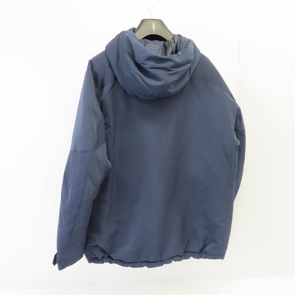 実際に弊社で買取させて頂いた【未使用】UNIQLO×White Mountaineering/ユニクロ ハイブリッドダウン オーバーサイズパーカ ネイビー Lの画像 1枚目
