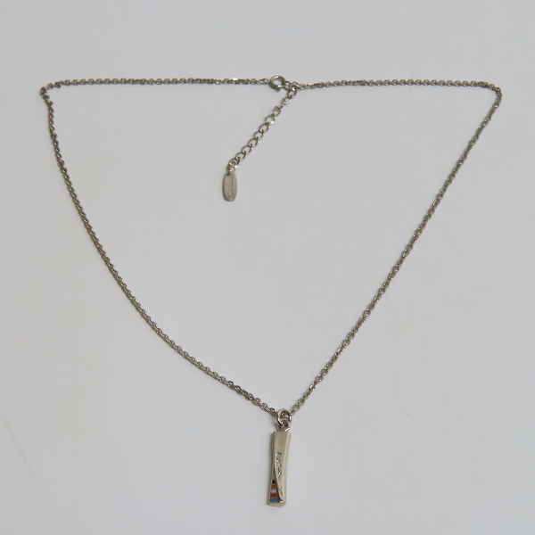 実際に弊社で買取させて頂いたPaul Smith/ポールスミス ロゴ入り 縦長ネックレスの画像 5枚目