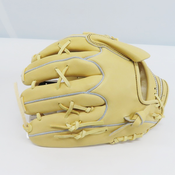 実際に弊社で買取させて頂いた【未使用】HI-GOLD/ハイゴールド 硬式グラブ 心極 右投げ 投手用 KKG-2201SP 野球グローブの画像 1枚目