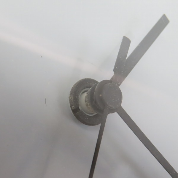 実際に弊社で買取させて頂いたKAWS×HECTIC/カウズ×ヘクティク 限定100個 HEART&CROSSBONE シリアル入 WALL CLOCK/壁掛け時計の画像 7枚目