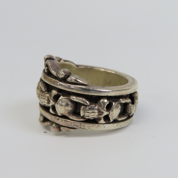 実際に弊社で買取させて頂いたLEATHERS AND TREASURES/レザーズアンドトレジャーズ スカルスクロールリング 20.5号の画像 2枚目