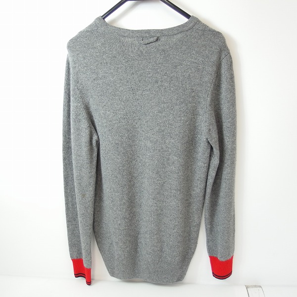 実際に弊社で買取させて頂いた FRED PERRY/フレッドペリー スコットランド製 ウールVネックニット/36の画像 1枚目