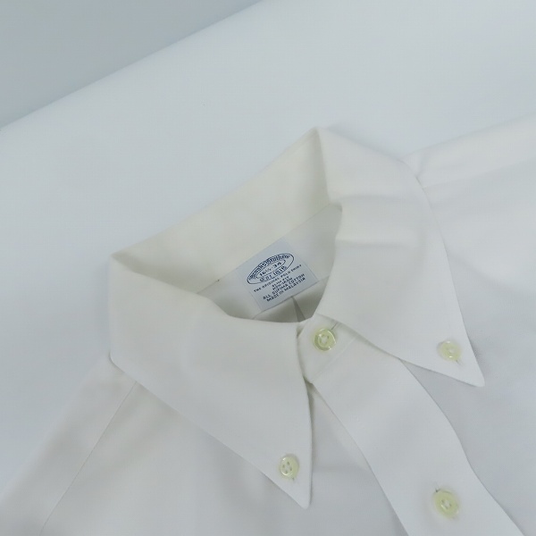 実際に弊社で買取させて頂いたBrooks Brothers/ブルックスブラザーズ B.D.シャツ ホワイト 16.5-34の画像 4枚目