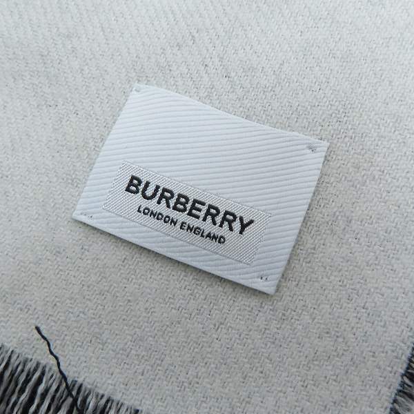 実際に弊社で買取させて頂いた【JPタグ】BURBERRY/バーバリー 21AW ロゴジャカード ウールマフラー/スカーフの画像 1枚目