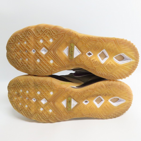 実際に弊社で買取させて頂いたNIKE×atomos/ナイキ×アトモス LEBRON 18 LOW/レブロン 18 ロー バイオテック CW3153-200/27.5の画像 2枚目