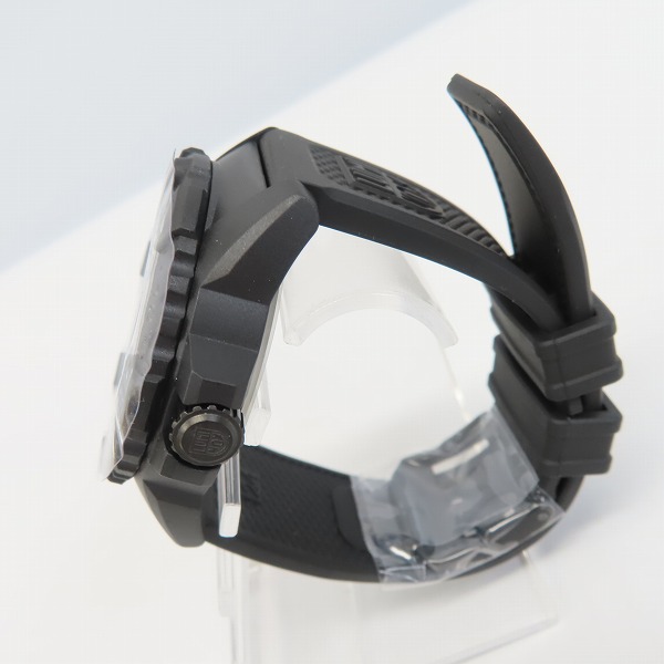 実際に弊社で買取させて頂いた【未使用】LUMINOX/ルミノックス NAVY SEAL 3500 SERIES Ref.3501.BO.L ネイビーシールズ ブラックアウト 腕時計の画像 1枚目