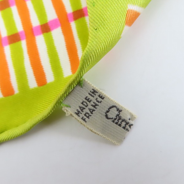 実際に弊社で買取させて頂いたChristian Dior/クリスチャン ディオール 花柄 スカーフの画像 2枚目