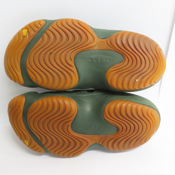実際に弊社で買取させて頂いたKEEN/キーン YOGUI ヨギ PINENEEDLE クロッグ サンダル 1014813/27の画像 2枚目