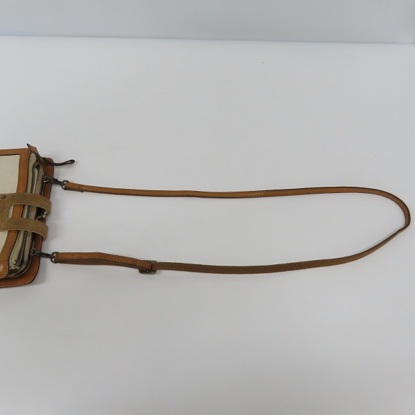 実際に弊社で買取させて頂いたBURBERRY BLUELABEL/バーバリーブルーレーベル ショルダーウォレットの画像 5枚目