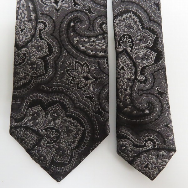 実際に弊社で買取させて頂いたHUGO BOSS/ヒューゴボス ペイズリー柄 シルクネクタイの画像 1枚目