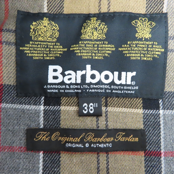実際に弊社で買取させて頂いたBarbour/バブアー BEDALE SL/ビデイル スリムフィット オイルドジャケット 1602130/38の画像 3枚目