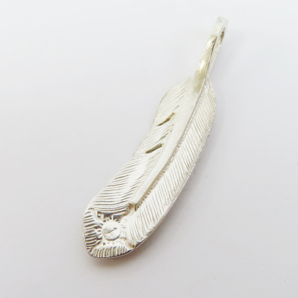 実際に弊社で買取させて頂いたFIRST ARROWS/ファーストアローズ SVフェザー メタル ペンダント トップの画像 1枚目