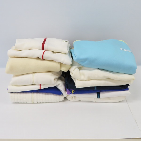 実際に弊社で買取させて頂いた【おまとめ品】LACOSTE/ラコステ ヒットユニオン等  ジャージセットアップ/ニット他の画像 1枚目