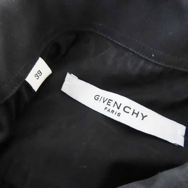 実際に弊社で買取させて頂いたGIVENCHY/ジバンシィ16SS スタッズ付きスリムフィットドレスシャツ 16S 6201 300/39の画像 2枚目