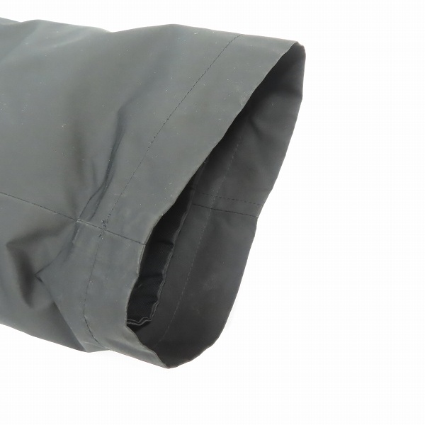 実際に弊社で買取させて頂いたBURBERRY LONDON/バーバリー ロンドン ダウンライナー付き ナイロン ジャケット BJB78-701-09/Mの画像 9枚目