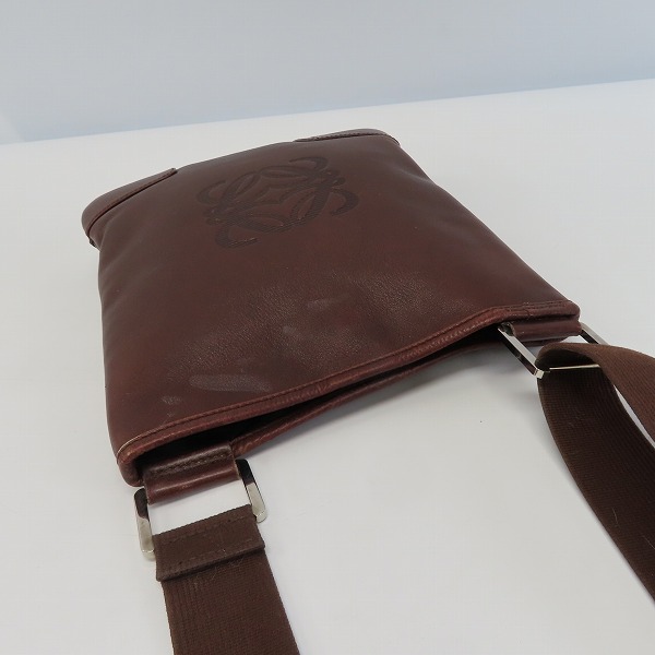 実際に弊社で買取させて頂いたLOEWE/ロエベ アナグラム ヴィンテージ ショルダーバッグの画像 3枚目