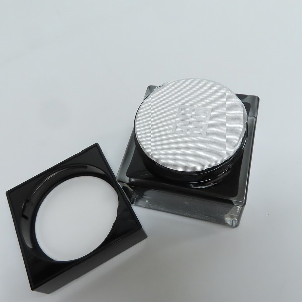 実際に弊社で買取させて頂いた【未使用/テスター】GIVENCHY/ジバンシィ LE SOIN NOIR/ソワン ノワール クレーム N 50mLの画像 2枚目