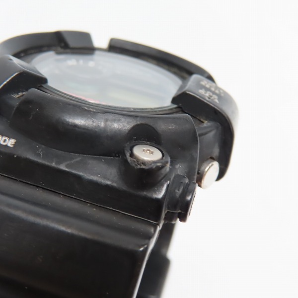 実際に弊社で買取させて頂いたG-SHOCK/Gショック FROGMAN/フロッグマン メンインブラック 腕時計/ウォッチ DW-8200Z-1T【動作未確認】の画像 5枚目