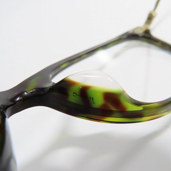 実際に弊社で買取させて頂いたGIORGIO ARMANI/ジョルジオアルマーニ メガネフレーム アイウェア トータス AR7084-Fの画像 4枚目